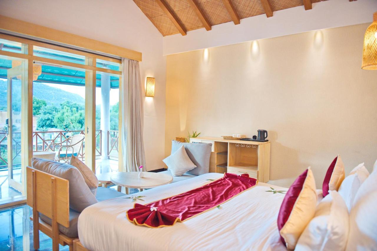 Wild Rose Resort & Spa Pushkar Buitenkant foto
